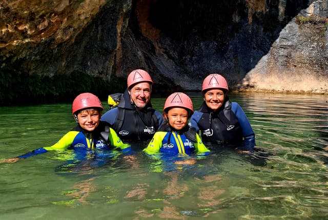 Pack 1 Barranco Iniciación + 1 Rafting Iniciación
